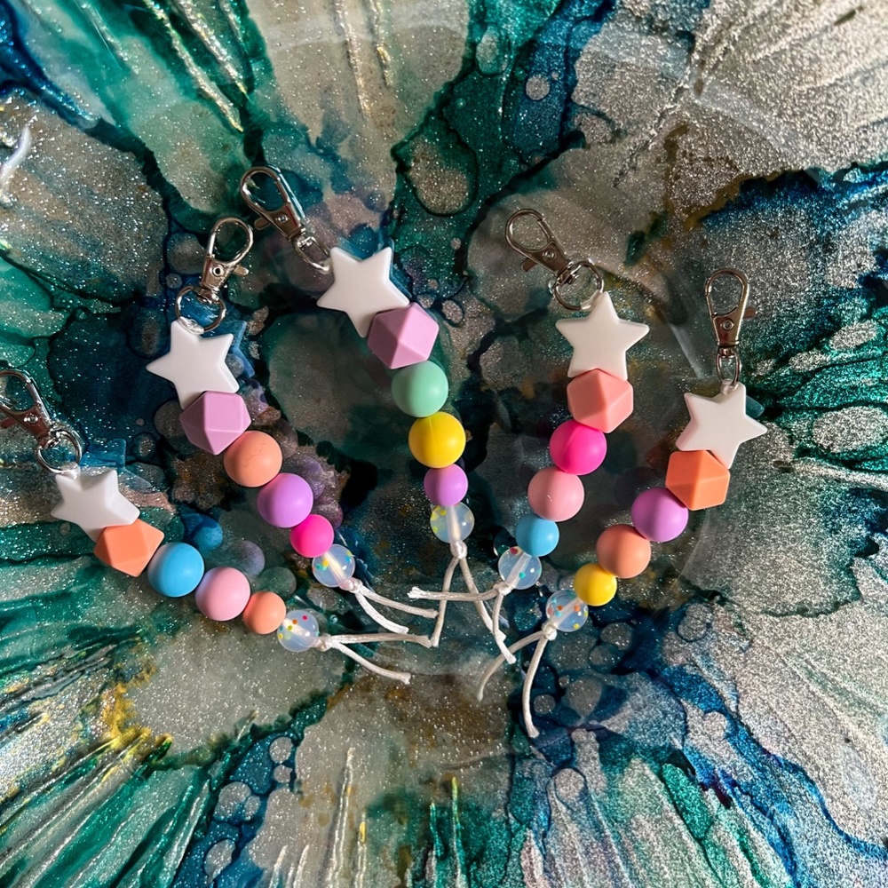 Star Keychain - Picture 3 of 3